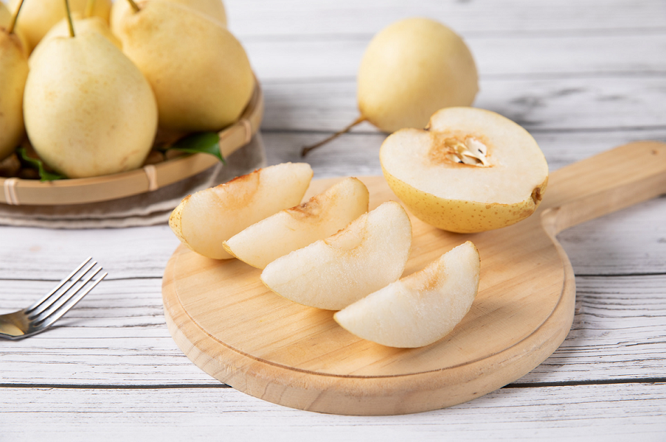 每日一膳 | 咳咳咳不停？试试这碗生津润燥，清热化痰的花椒蒸梨~暗网
杨志敏教授今日推荐